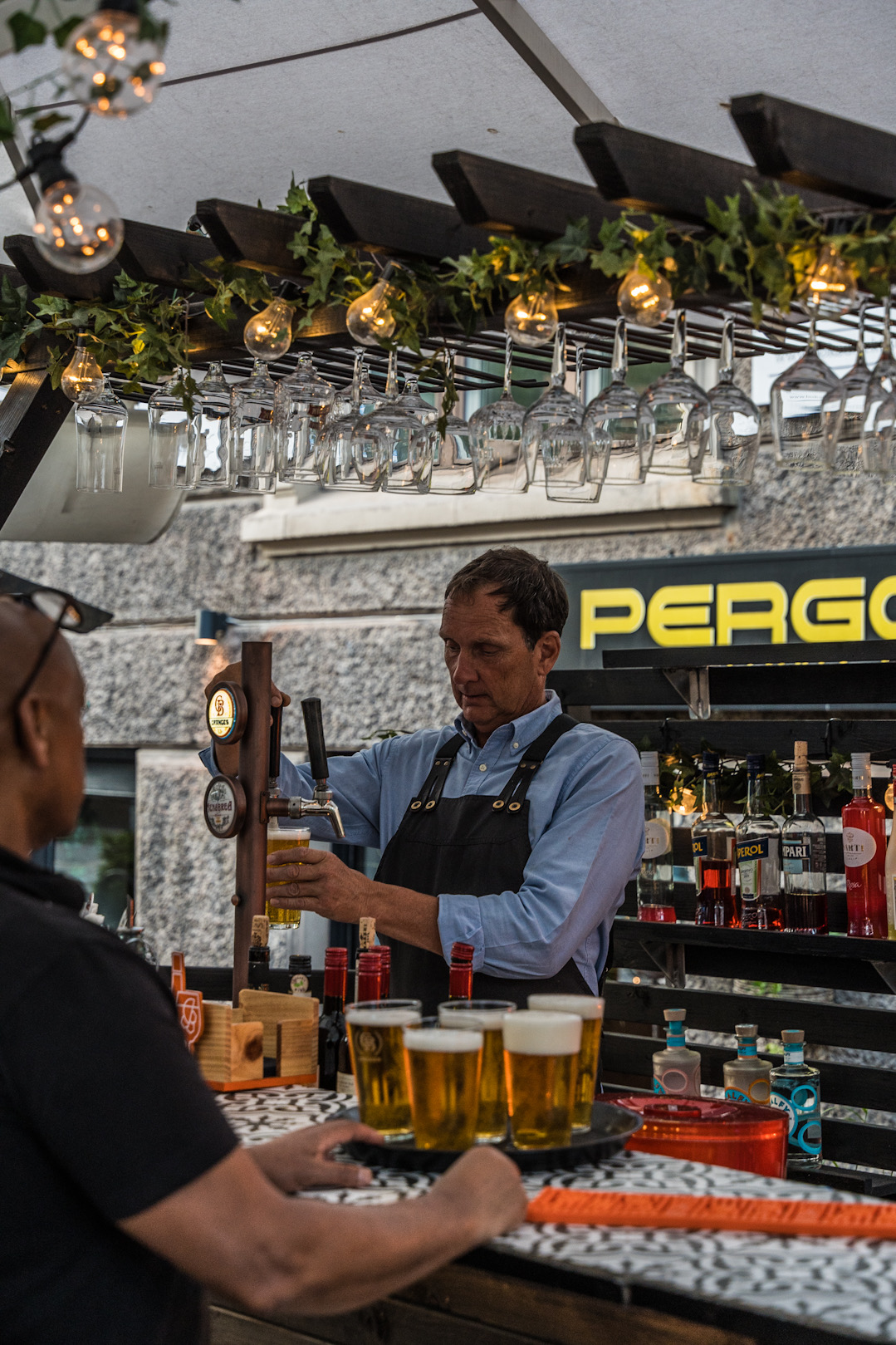 2FD1F6AE-E1DF-41D3-A0B8-EF09F9B3B372